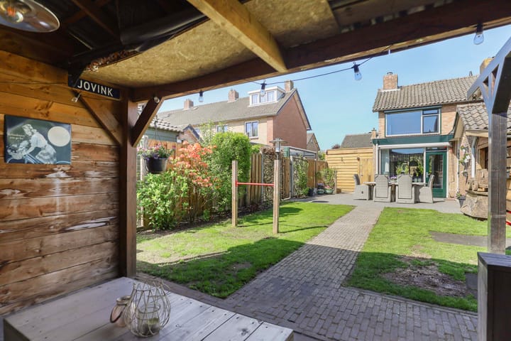 Foto 29 van Libellestraat 8