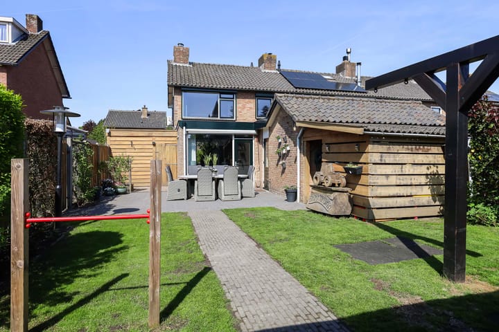 Foto 31 van Libellestraat 8