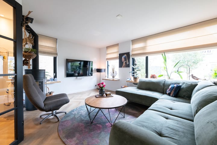 Foto 5 van Debussystraat 35