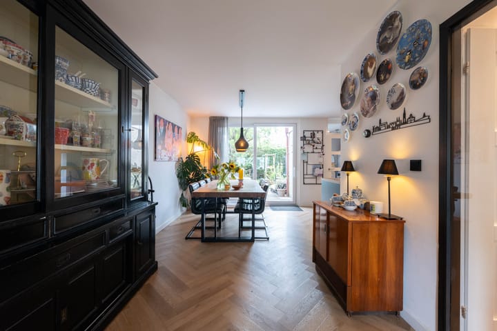 Foto 6 van Debussystraat 35