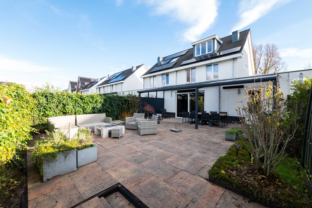 Foto 2 van Vierasser 3