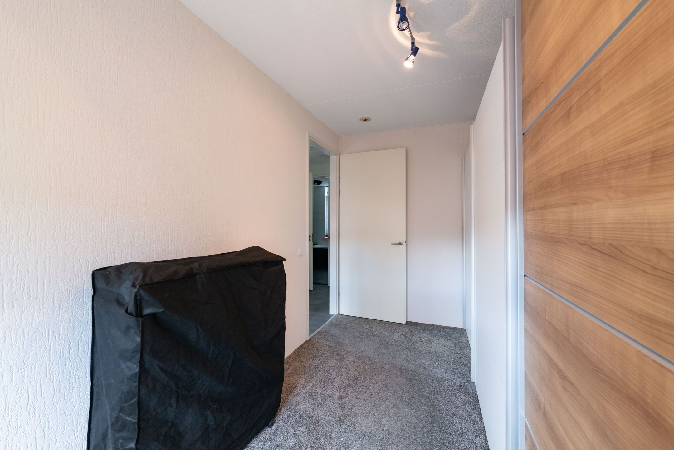 Foto 36 van Vierasser 3