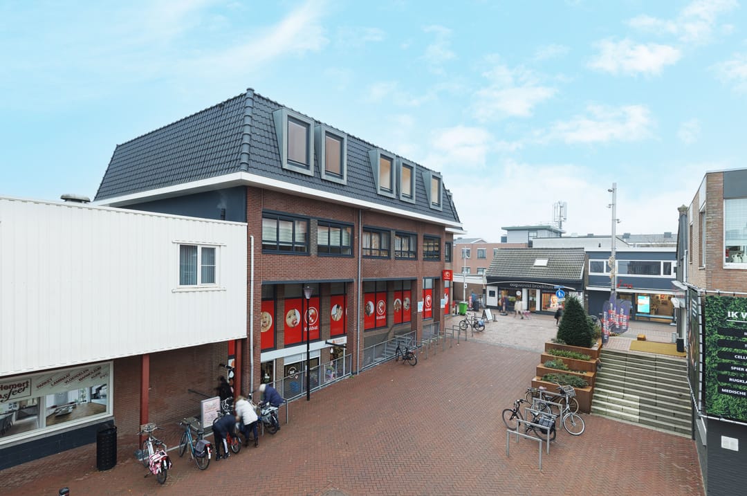 Photo 2 of Middenbaan 74-D