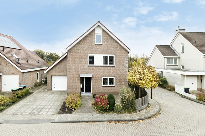 Foto 8 van Adriana van Roonhof 45