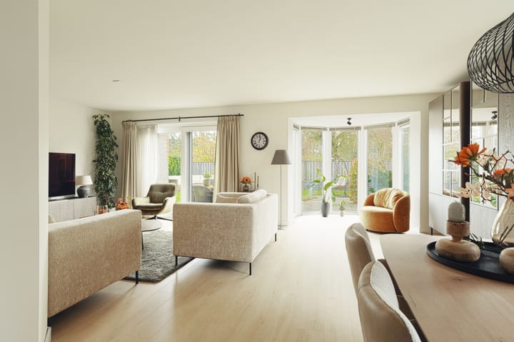 Foto 11 van Adriana van Roonhof 45