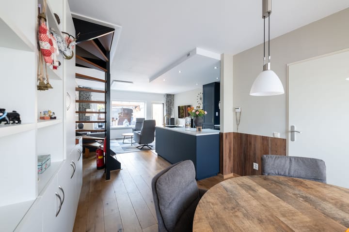 Photo 9 of Hermes 12