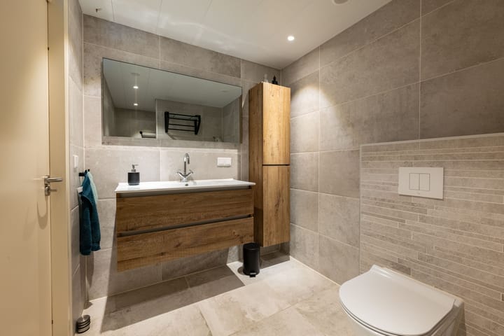 Photo 18 of Hermes 12