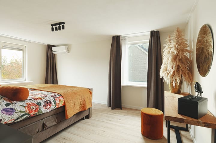 Foto 24 van Adriana van Roonhof 45