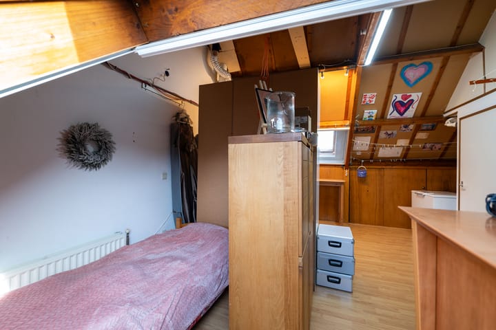 Photo 28 of Hermes 12