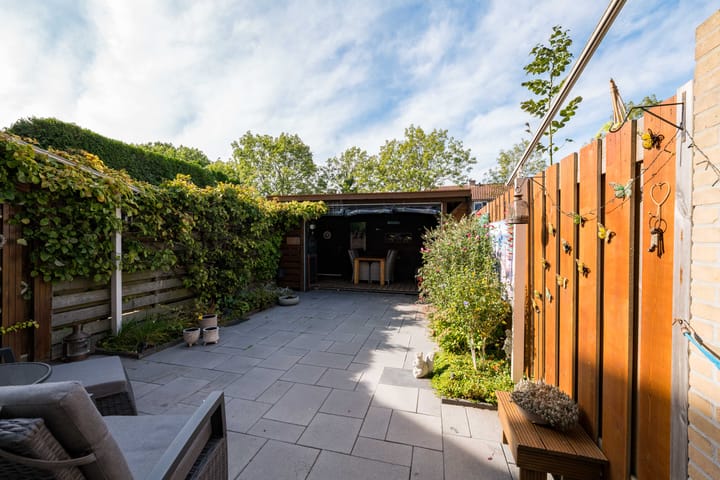 Photo 29 of Hermes 12