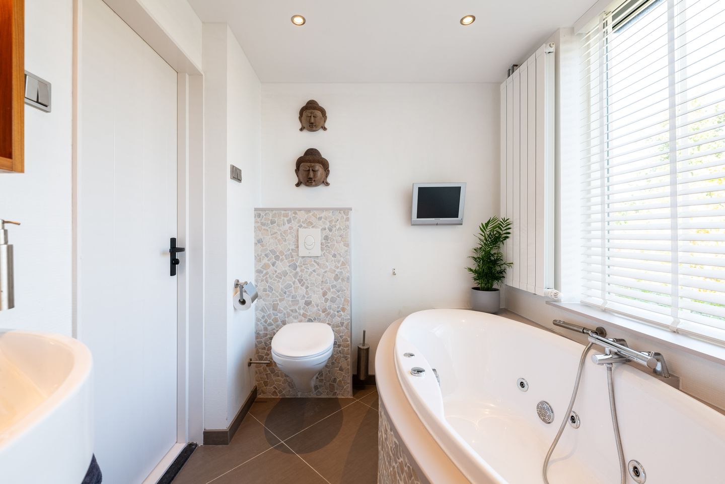 Foto 29 van Karel de Stoutestraat 36