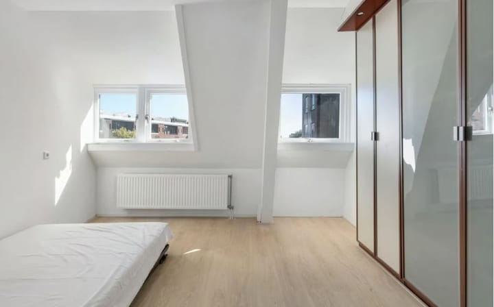 Foto 23 van Oudedijk 88-B