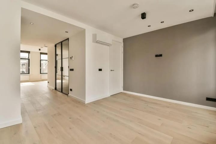 Photo 2 of Herengracht 42-D