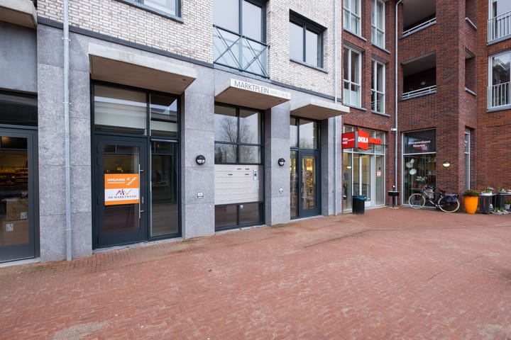 Photo 3 of Marktplein 10-08