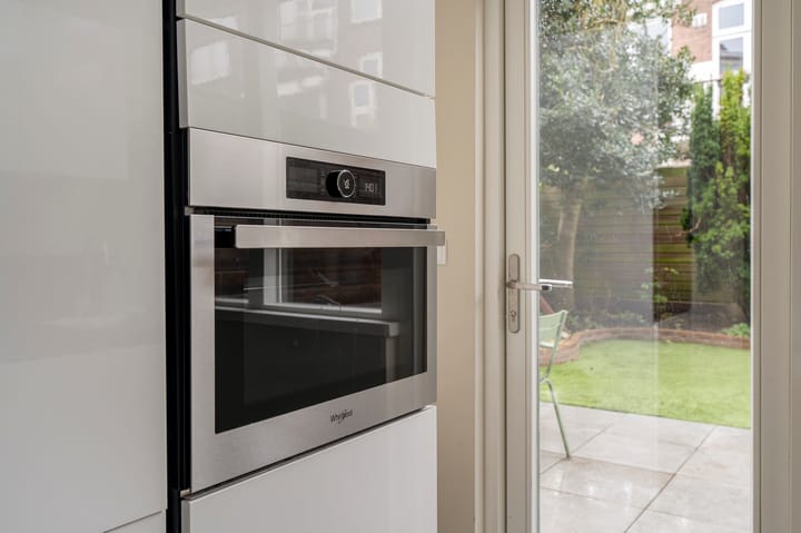 Foto 20 van Van Beverningkstraat 107-A