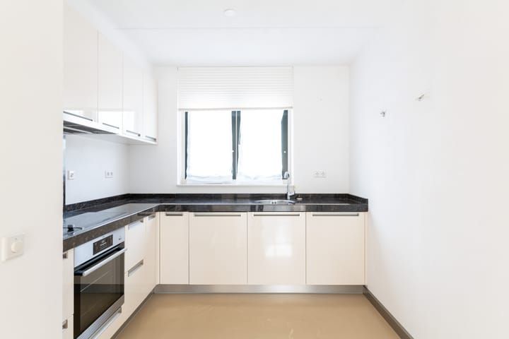 Photo 8 of Molenstraat 36