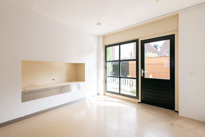 Photo 15 of Molenstraat 36