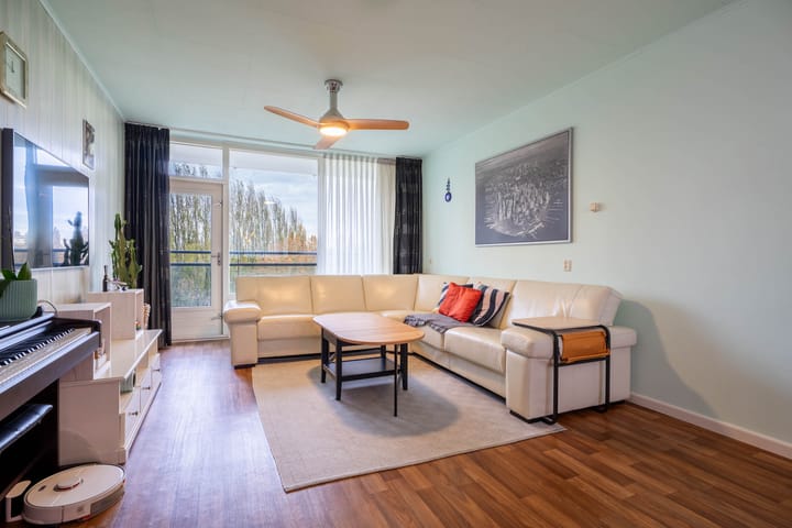 Photo 12 of Kasterleestraat 126