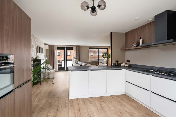 Foto 16 van Uniceflaan 4