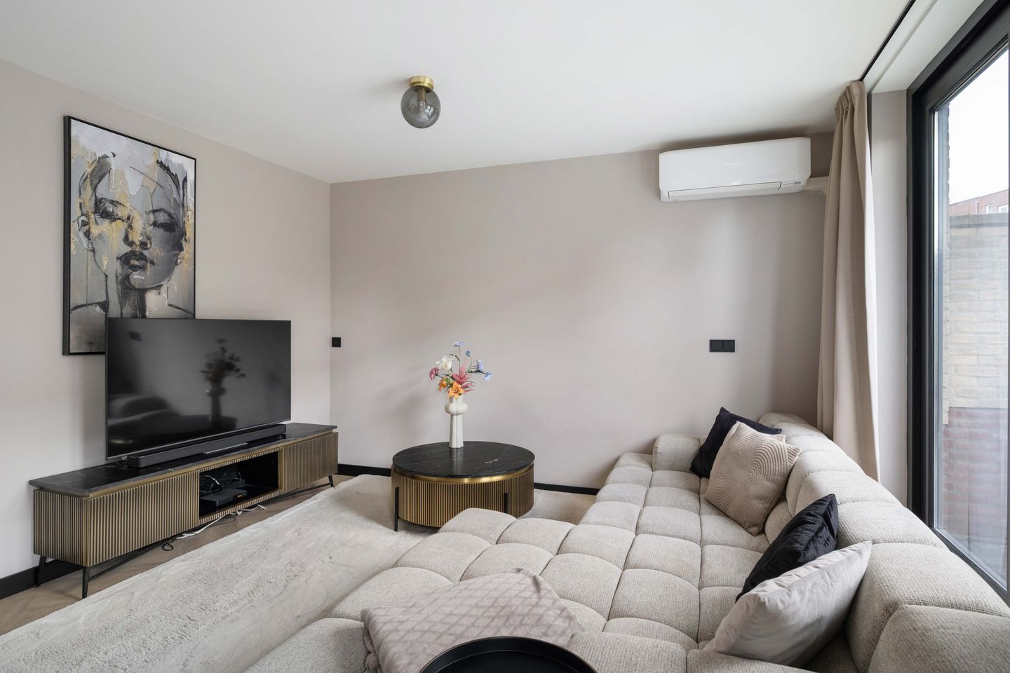 Foto 25 van Uniceflaan 4