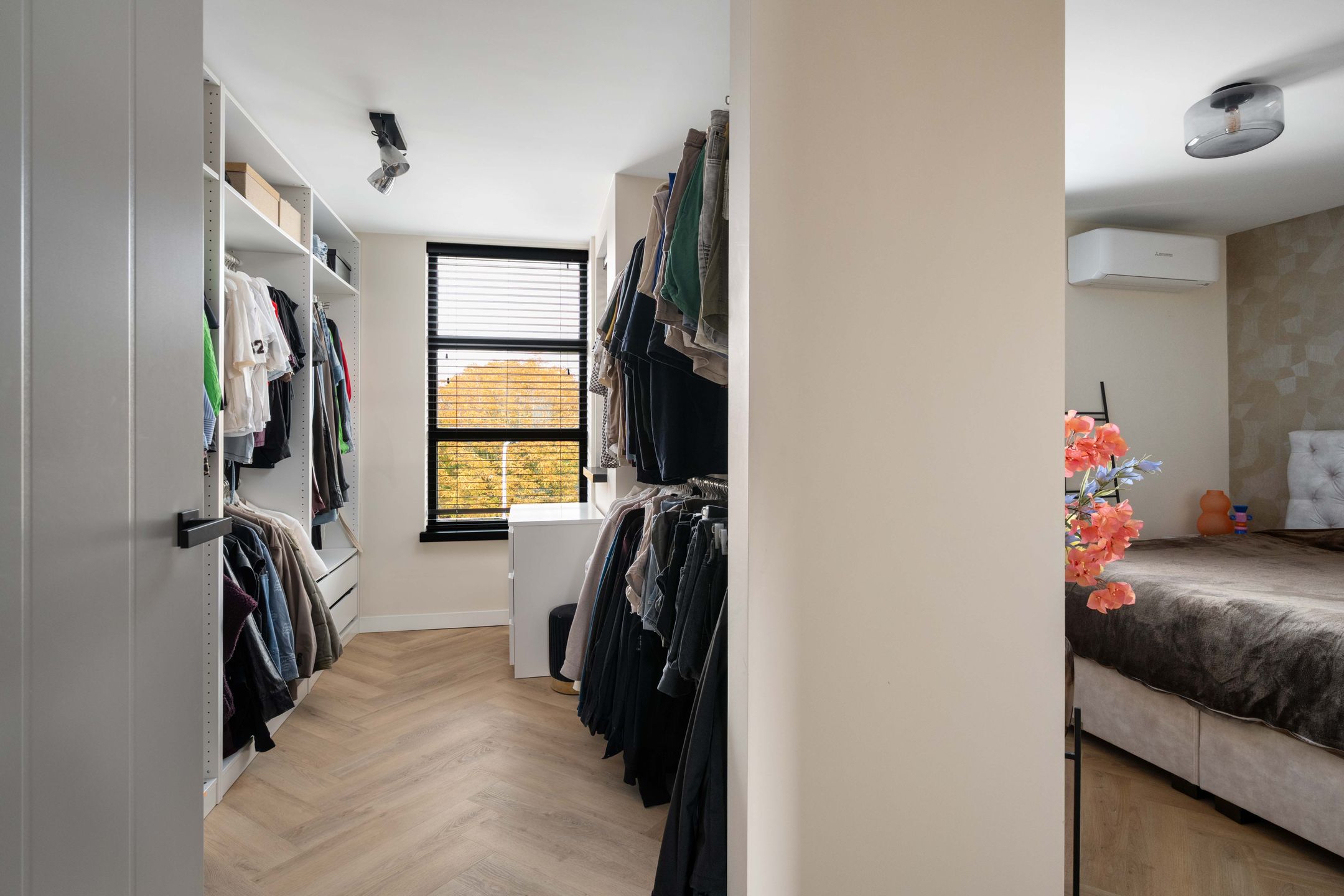 Foto 30 van Uniceflaan 4