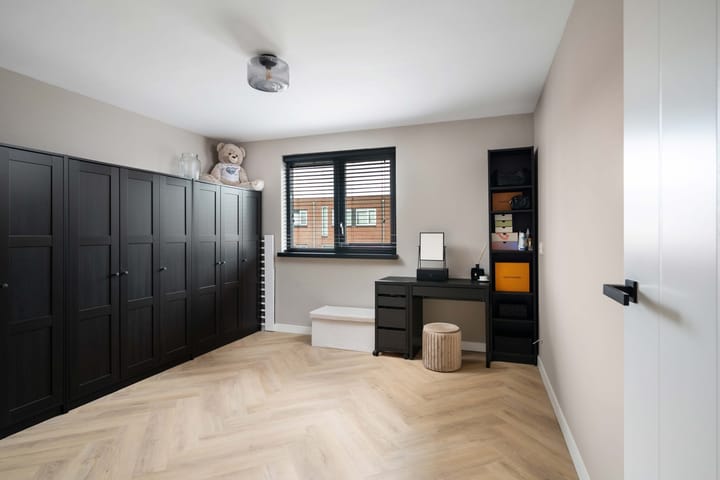 Foto 37 van Uniceflaan 4