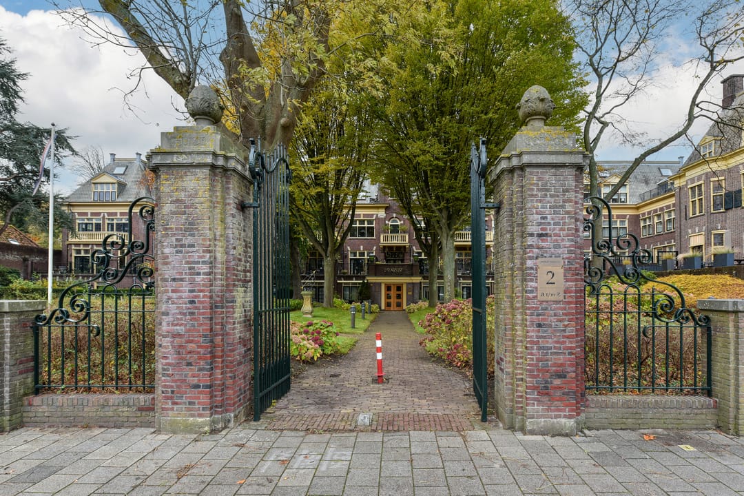 Photo 38 of Kennemerstraatweg 2-Z