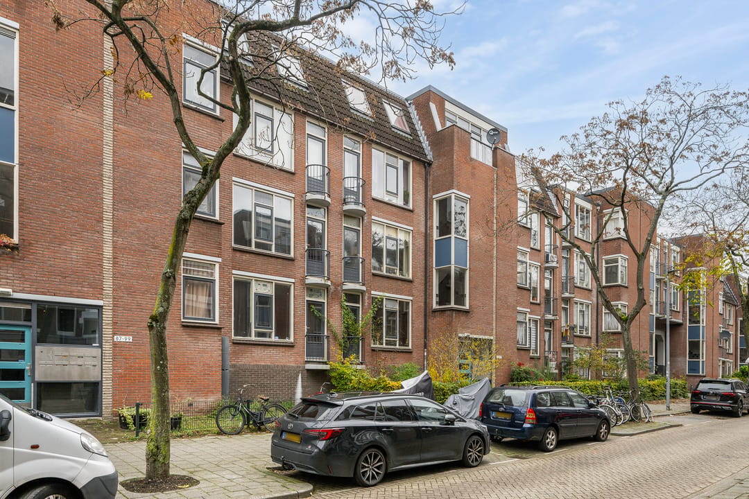 Photo 37 of Bloemkwekersstraat 77