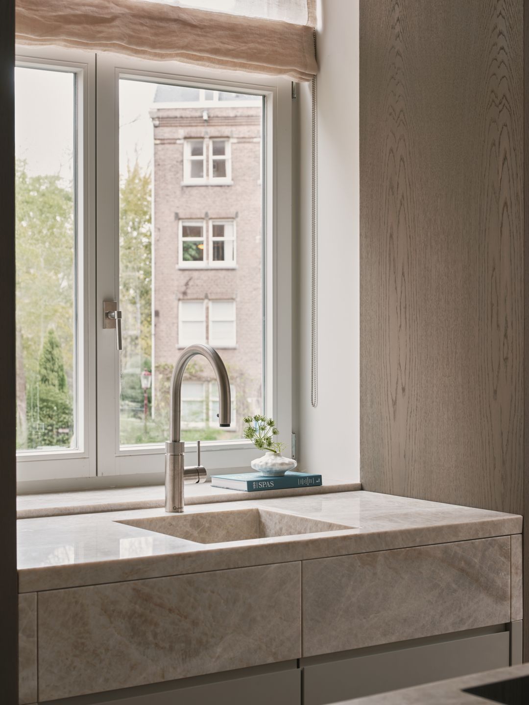 Foto 11 van Waldeck Pyrmontlaan 8-1