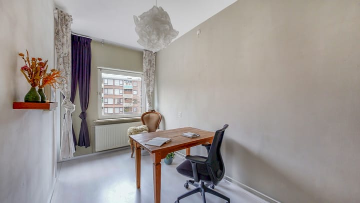 Foto 17 van Lou Jansenplein 6-1