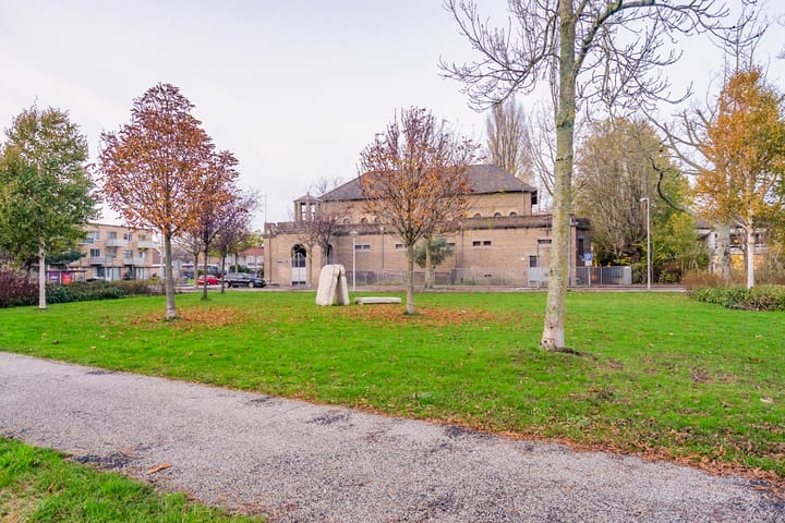 Foto 27 van Lou Jansenplein 6-1