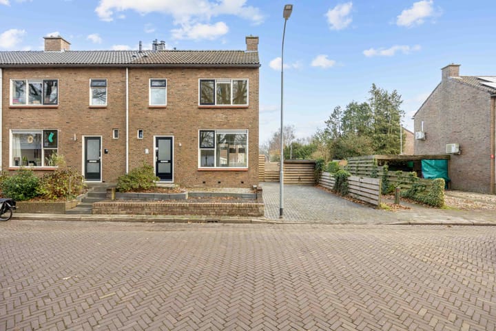 Photo 4 of Zuidenveld 36