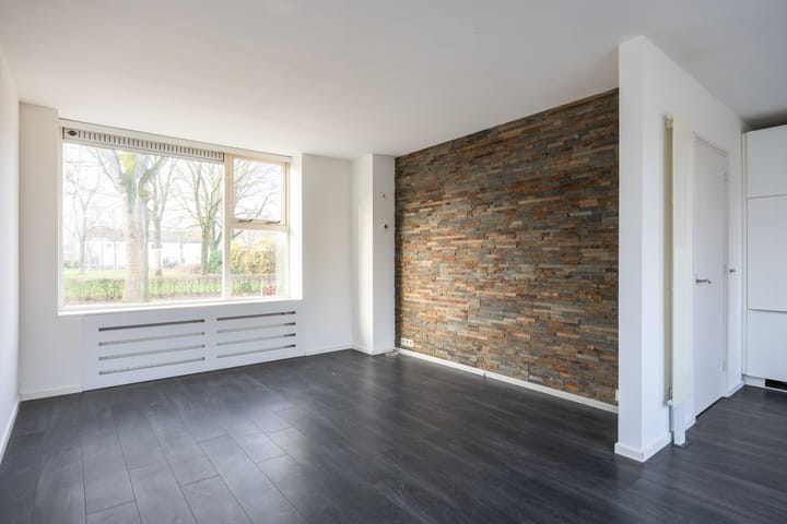 Photo 15 of Zuidenveld 36