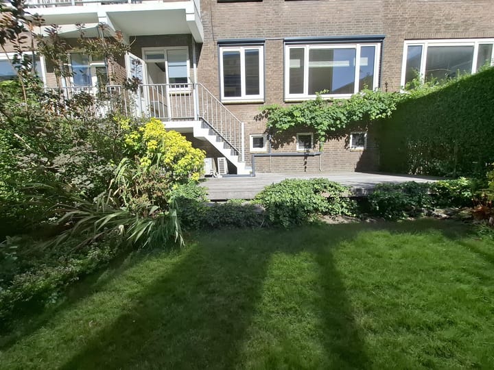 Foto 2 van Van Maanenstraat 19-A