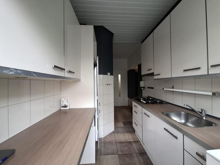 Foto 8 van Van Maanenstraat 19-A