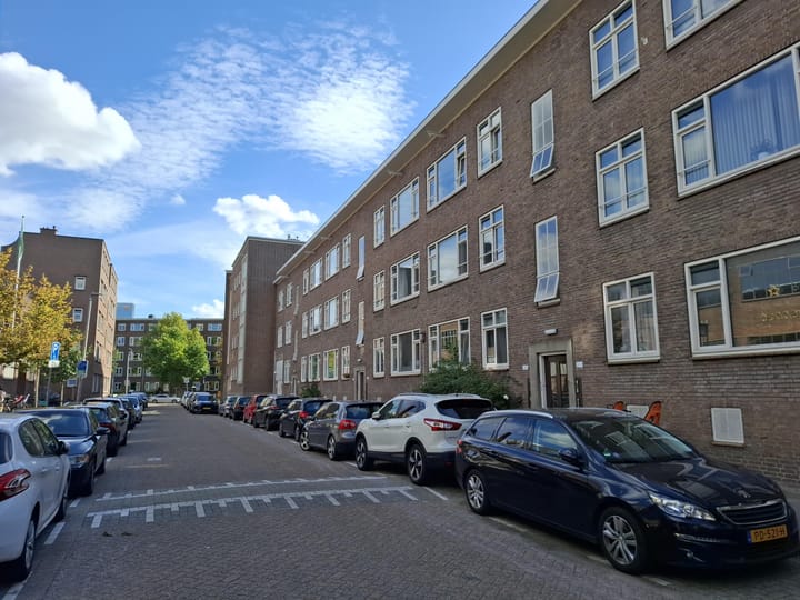 Foto 17 van Van Maanenstraat 19-A