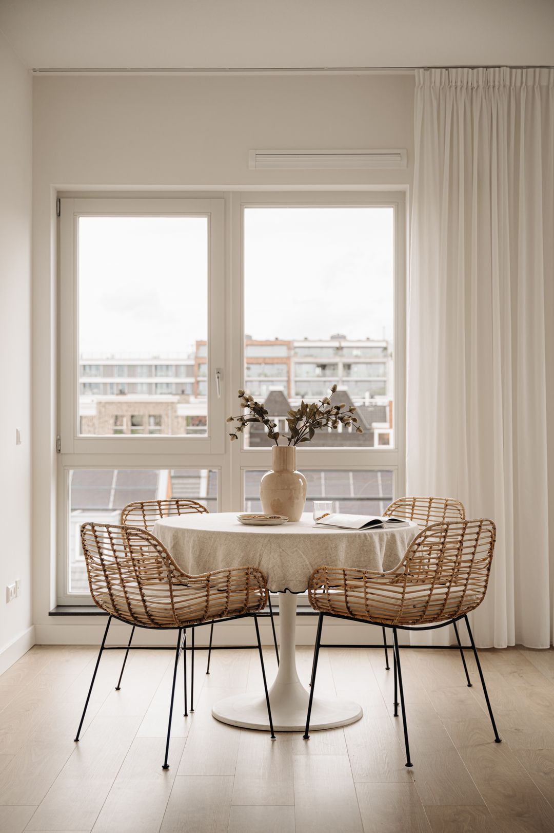 Photo 2 of Revaleiland 49