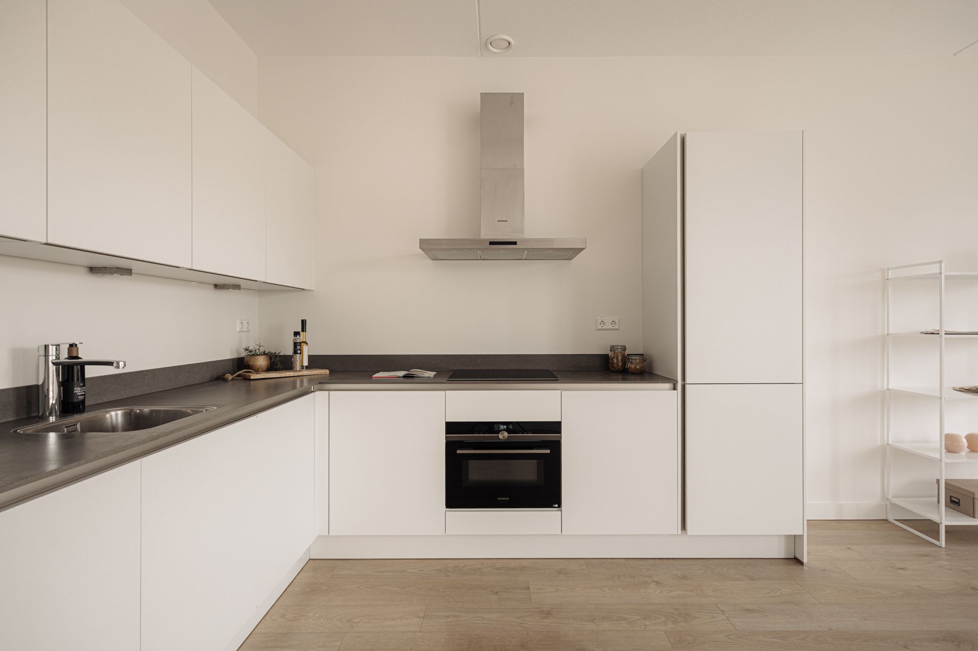 Photo 6 of Revaleiland 49