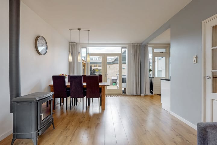 Foto 4 van Valklaan 8