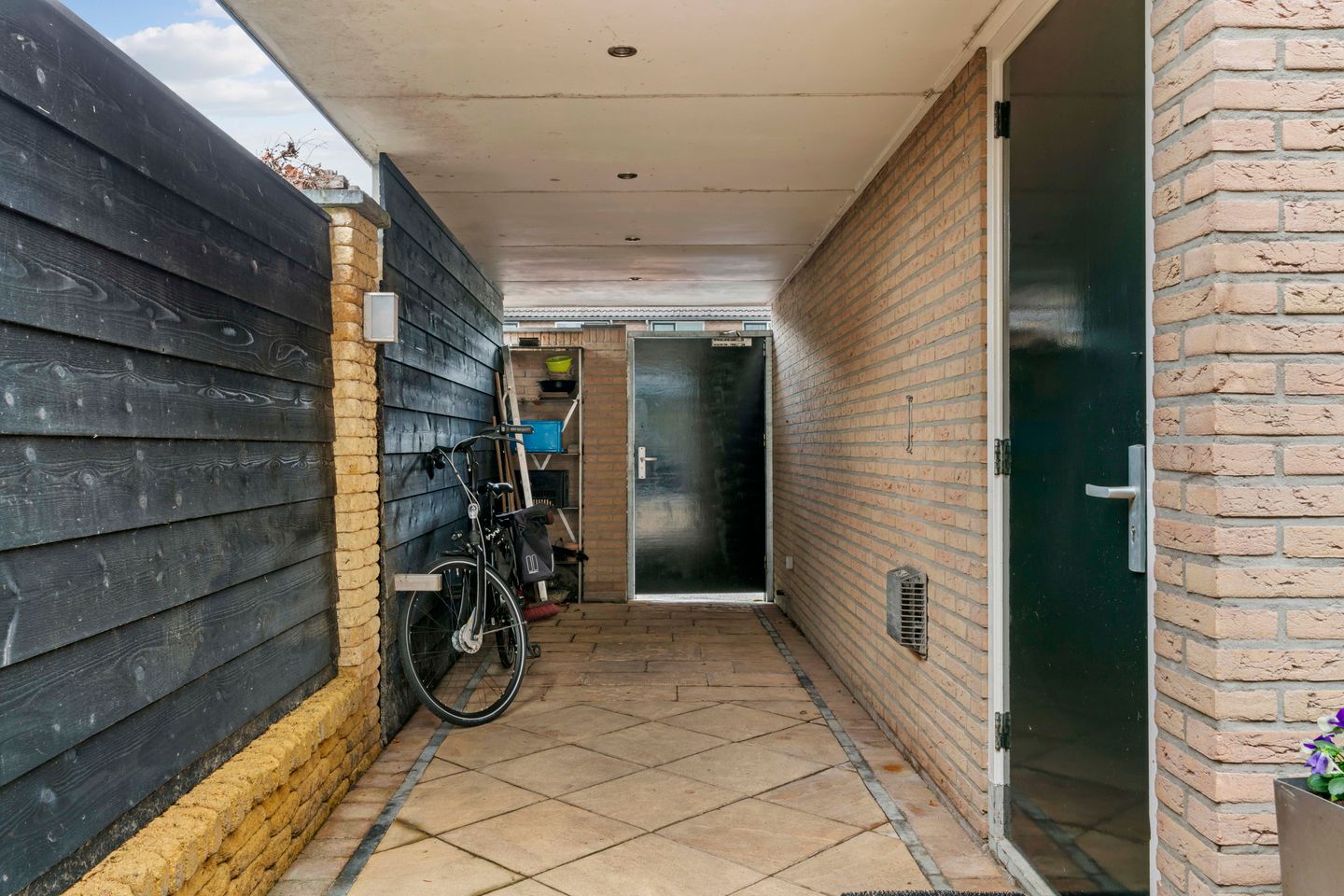 Foto 35 van Valklaan 8