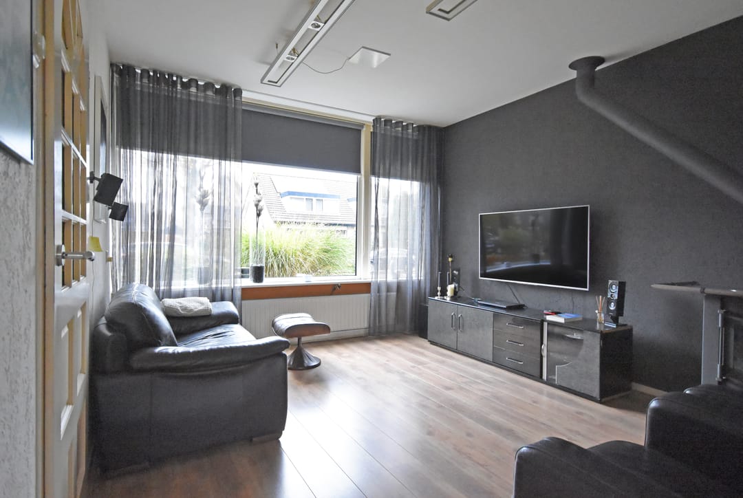 Photo 13 of J.A. Fokkemastraat 25