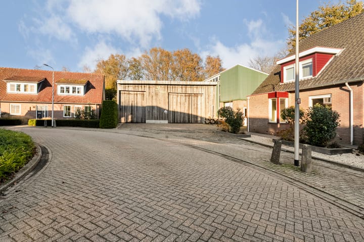 Foto 77 van Bloeme-weide 6