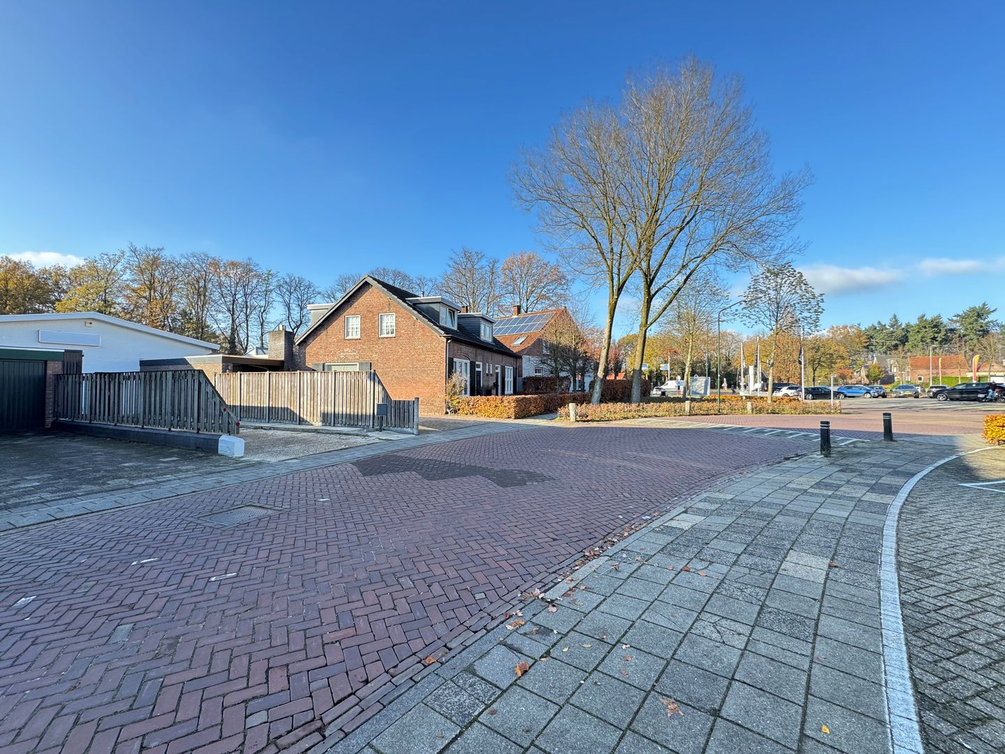 Bekijk foto 3 van Lindenstraat 4