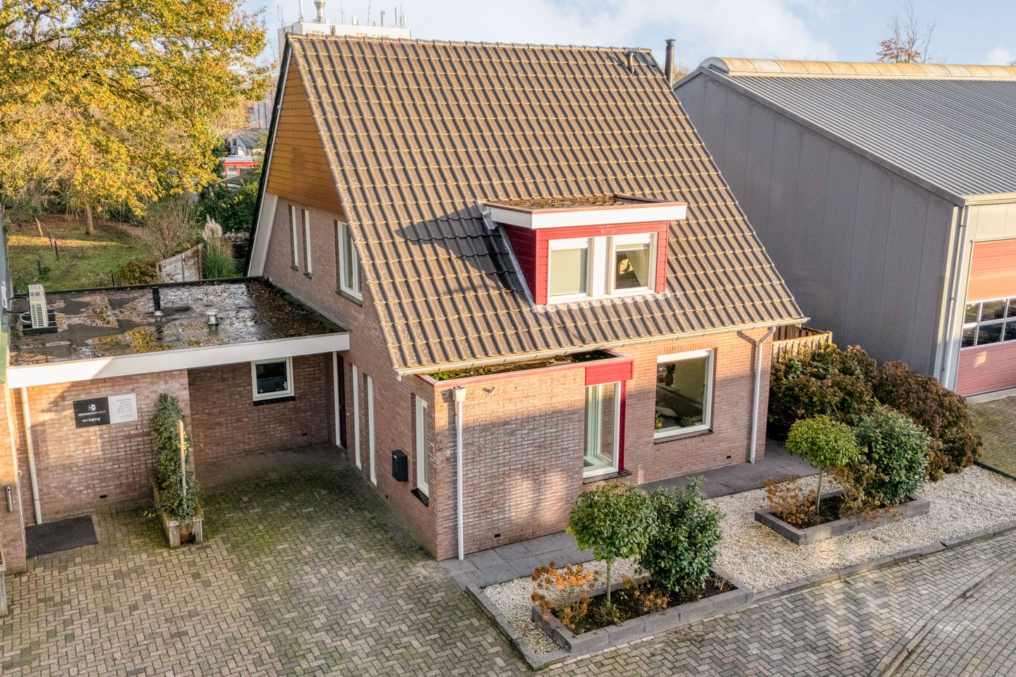 Bekijk foto 4 van Bloeme-weide 6