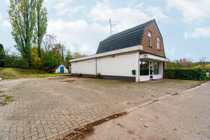 Photo 2 of Beekseweg 42-A