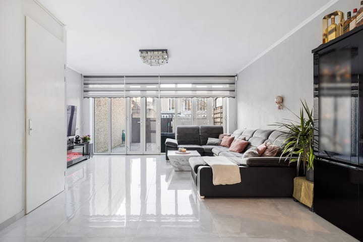 Photo 12 of Stoutenburg 13