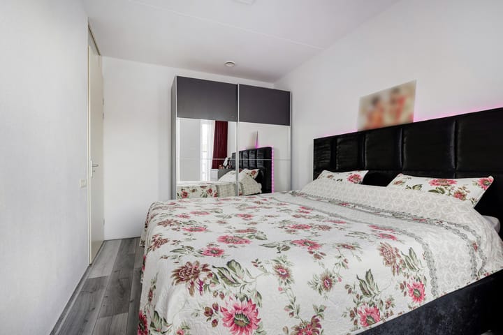 Photo 21 of Stoutenburg 13