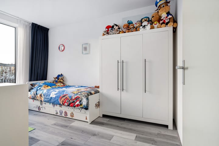 Photo 24 of Stoutenburg 13