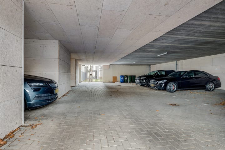 Photo 35 of Stoutenburg 13