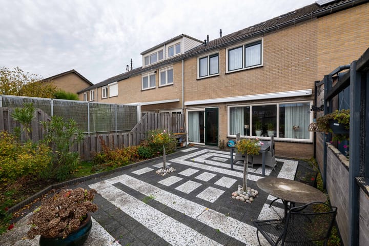 Photo 2 of Bilderdijkhof 11